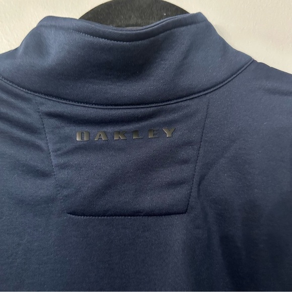Oakley Men’s Navy Blue Long Sleeve 1/4 Quarter Zip Pullover Sz XL GUC - Picture 8 of 9